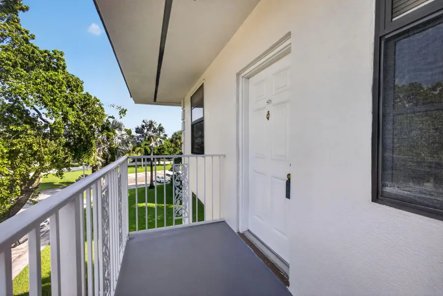 3710 Whitehall Drive #401, West Palm Beach, FL 33401 - #3