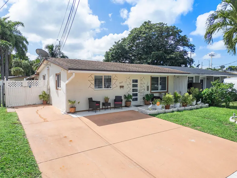 7020 SW 20th, North Lauderdale, FL 33068 - #3