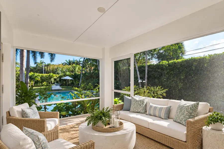 308 Buckingham Road, West Palm Beach, FL 33405 - #2