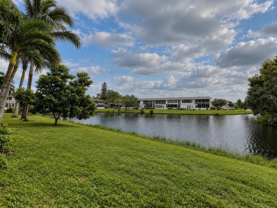 265 Northampton N, West Palm Beach, FL 33417 - #2