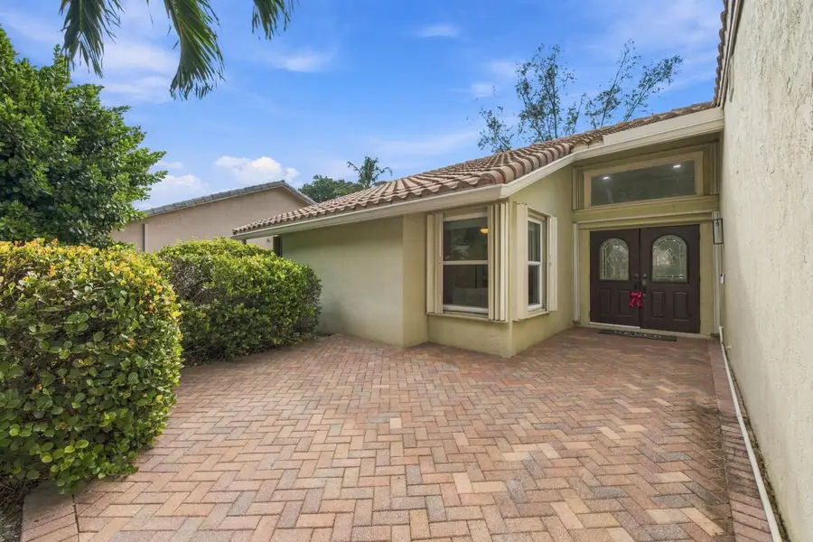 8928 Escondido Way E, Boca Raton, FL 33433 - #2