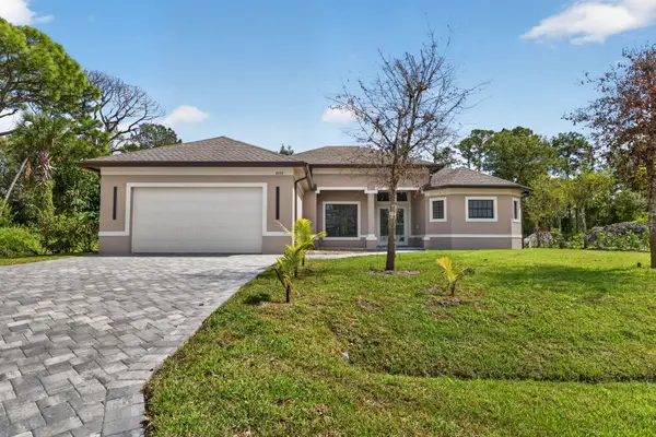 2043 SW Brevity Terrace, Port St Lucie, FL 34953