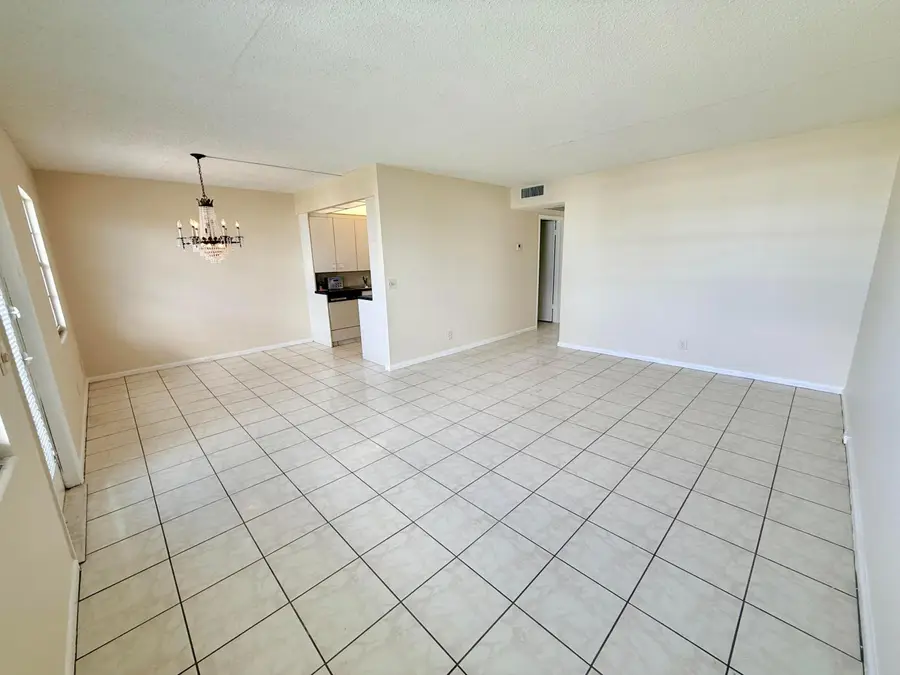 4060 Exeter D #4060, Boca Raton, FL 33434 - #3