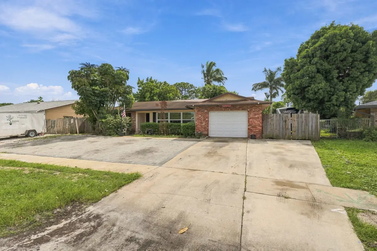 1275 Scottsdale Road S, West Palm Beach, FL 33417 - #1