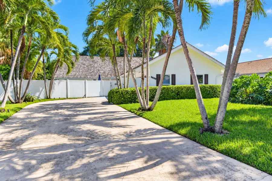 6869 Terra Tranquila Drive, Boca Raton, FL 33433 - #2