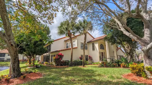 3002 Lucerne Park Drive #5121, Greenacres, FL 33467
