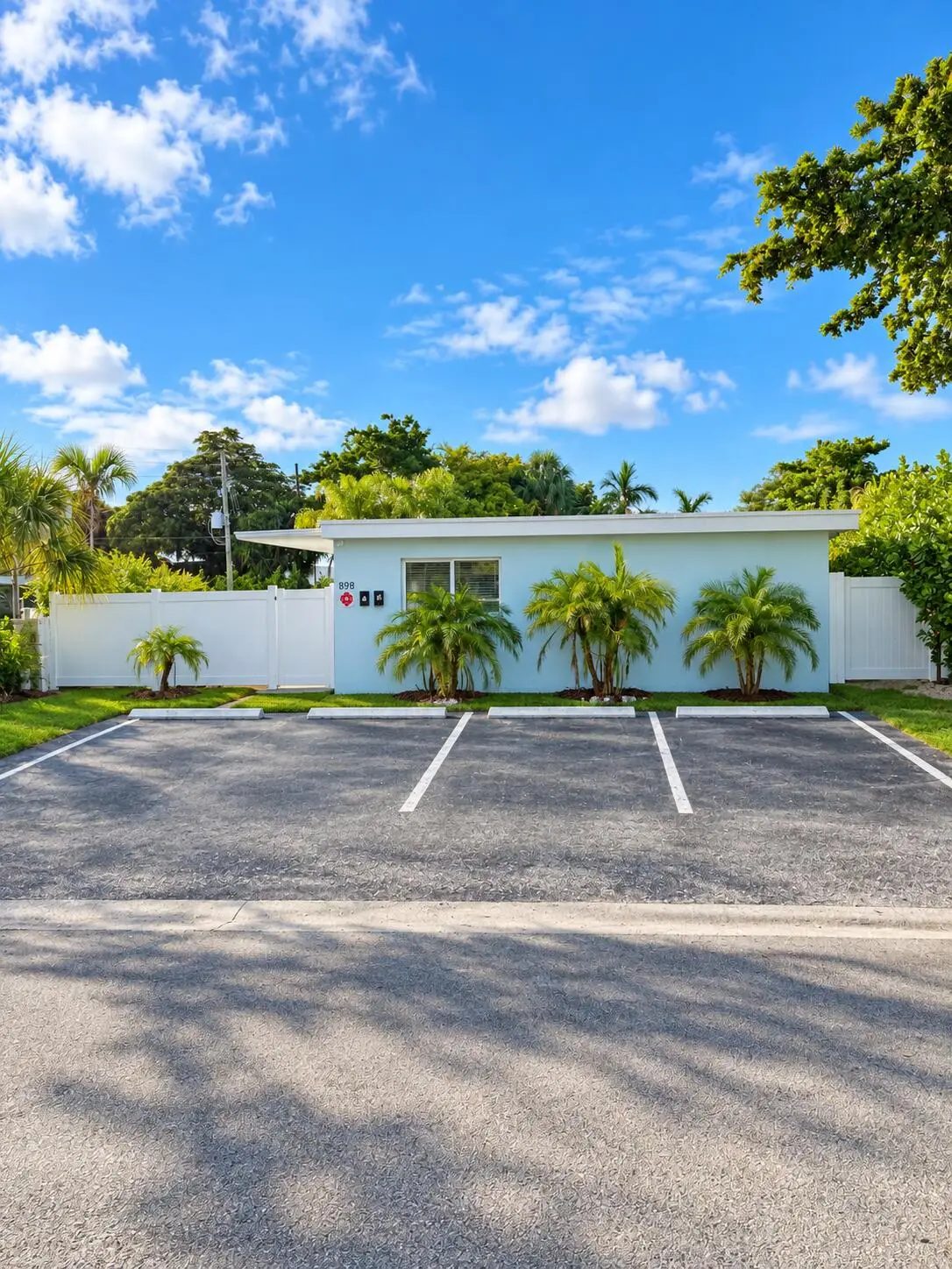 898 SE 2nd Place, Deerfield Beach, FL 33441 - #1