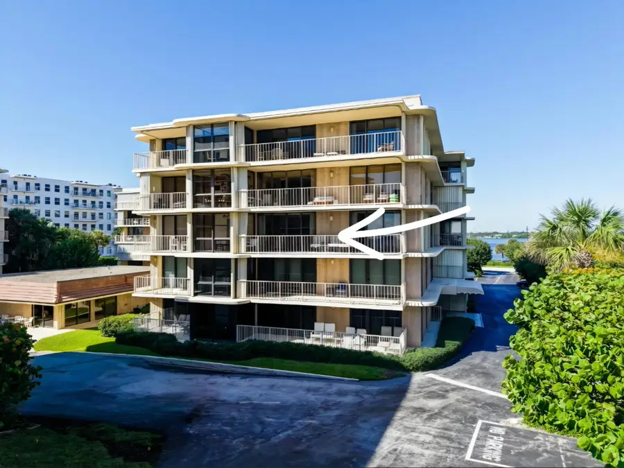 3200 S Ocean Boulevard #D-301, Palm Beach, FL 33480 - #2