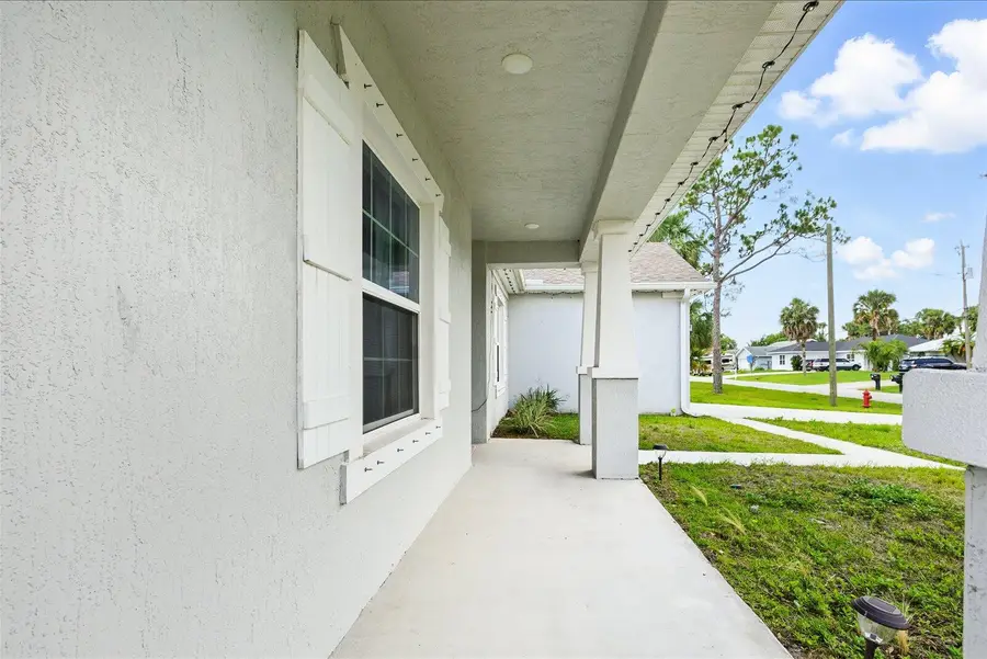 2509 SW Kenilworth Street, Port Saint Lucie, FL 34953 - #2