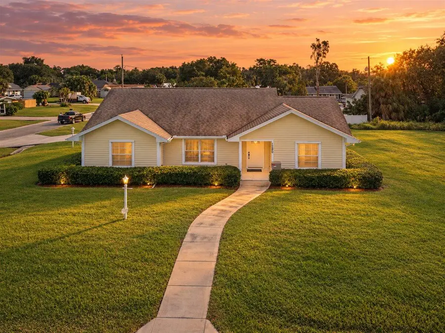 1280 29th Avenue, Vero Beach, FL 32960 - #2