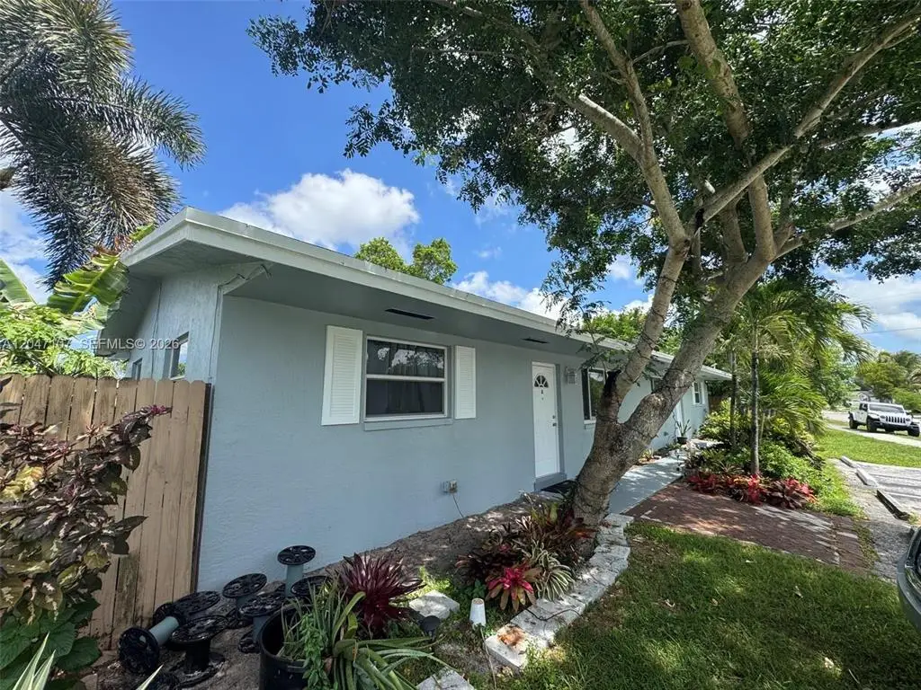 2200 SW 42nd Avenue, Fort Lauderdale, FL 33317 - #1