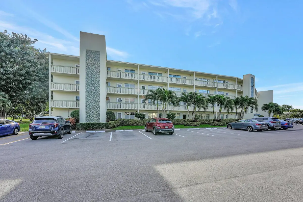3005 Cambridge A, Deerfield Beach, FL 33442 - #1