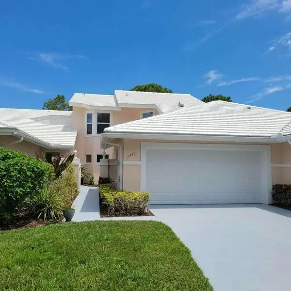 2442 SW Foxpoint Trail, Palm City, FL 34990