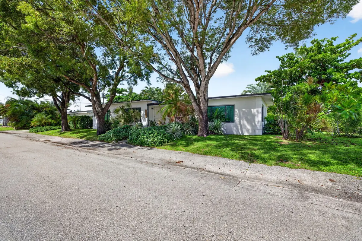 1515 NE 16th Street, Fort Lauderdale, FL 33304 - #1