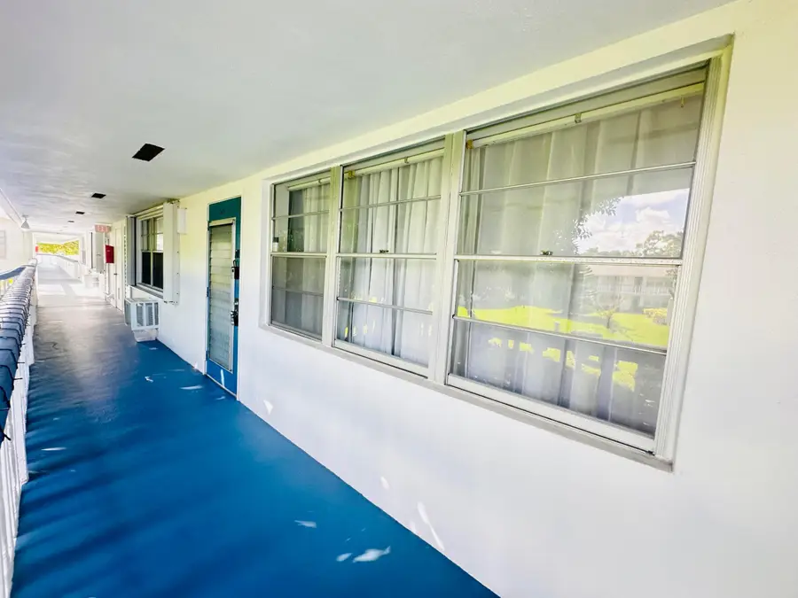 425 Durham N, Deerfield Beach, FL 33442 - #2