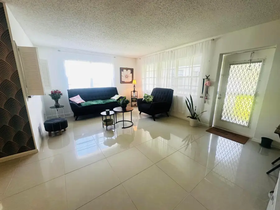 425 Durham N, Deerfield Beach, FL 33442 - #3
