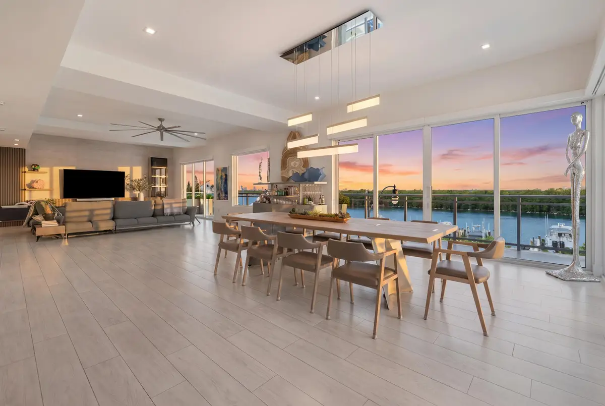 350 Desoto Street, Hollywood, FL 33019 - #1