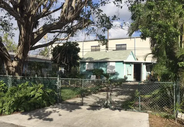 212 E 25th Street, Riviera Beach, FL 33404