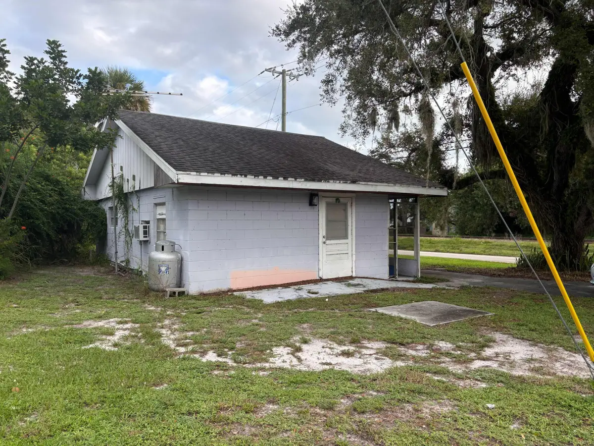 2603 N Old Dixie Highway, Fort Pierce, FL 34946 - #1