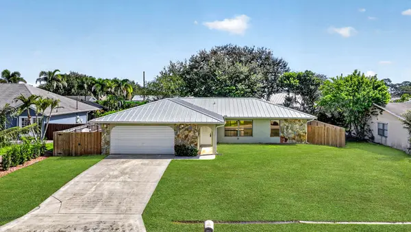 1549 SE Cownie Street, Port St Lucie, FL 34983