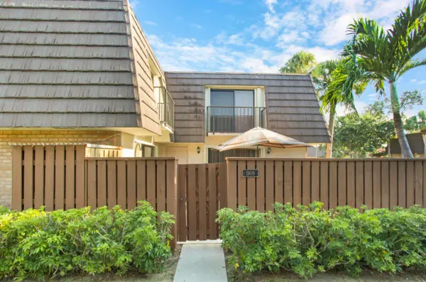 1909 19th Court #33a, Jupiter, FL 33477