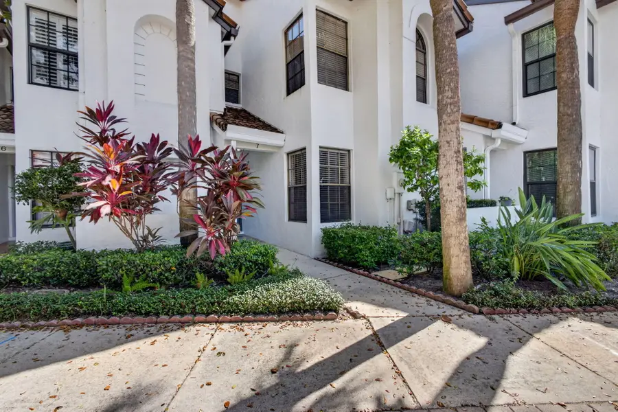 2439 Treasure Isle Drive #Unit 7, West Palm Beach, FL 33410 - #2