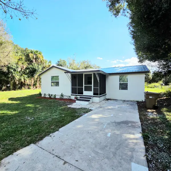 1115 SW 10th Street, Okeechobee, FL 34974
