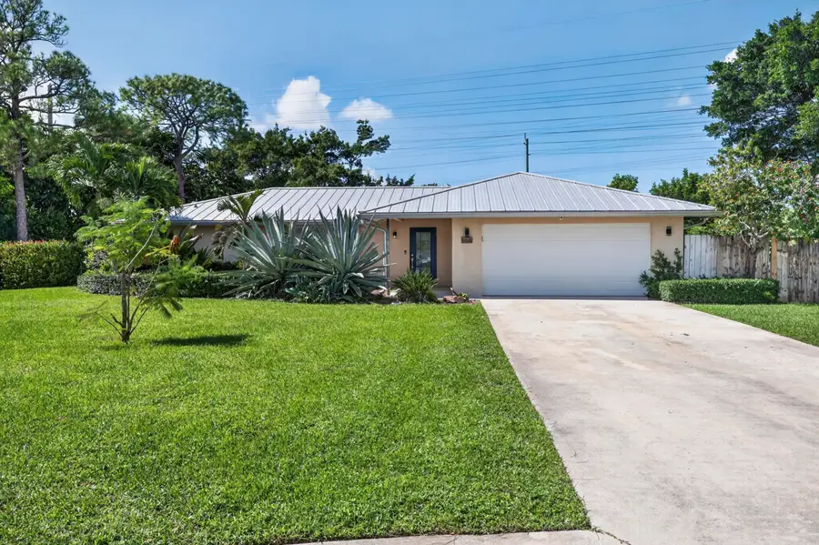 127 Raven Court, Royal Palm Beach, FL 33411 - #2