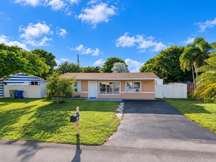 2911 NE 11th Avenue, Pompano Beach, FL 33064 - #3