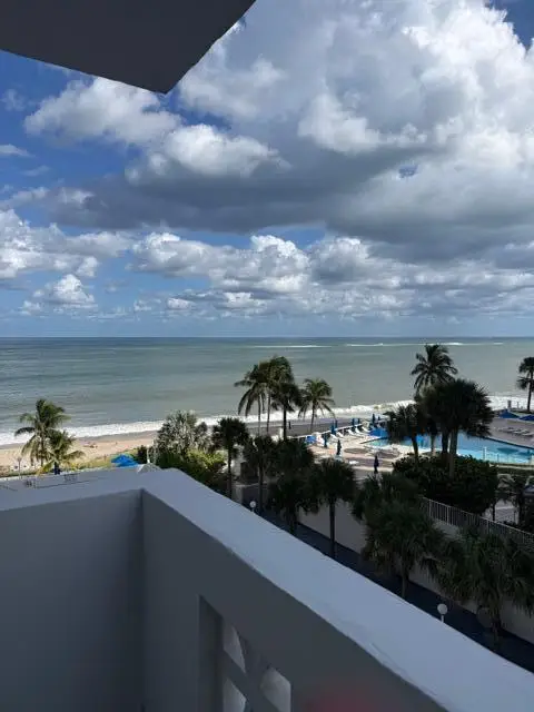 4250 Galt Ocean #5M, Fort Lauderdale, FL 33308