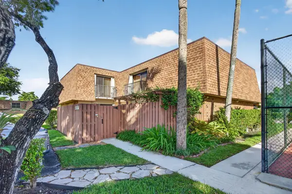 5551 NW 61st Place, Tamarac, FL 33319