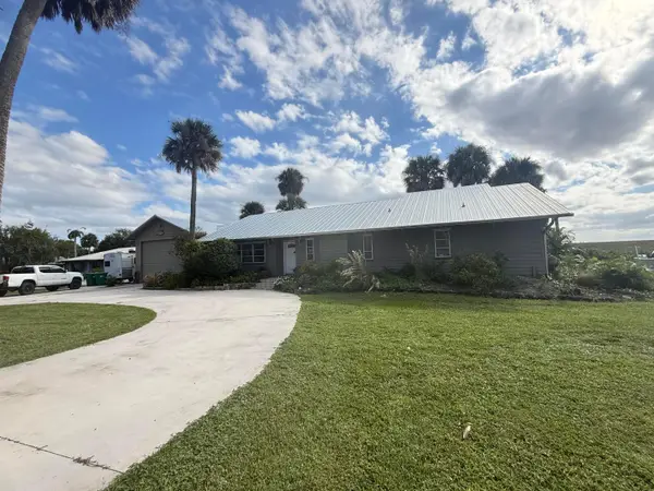 7864 Us Highway 441 Se, Okeechobee, FL 34974