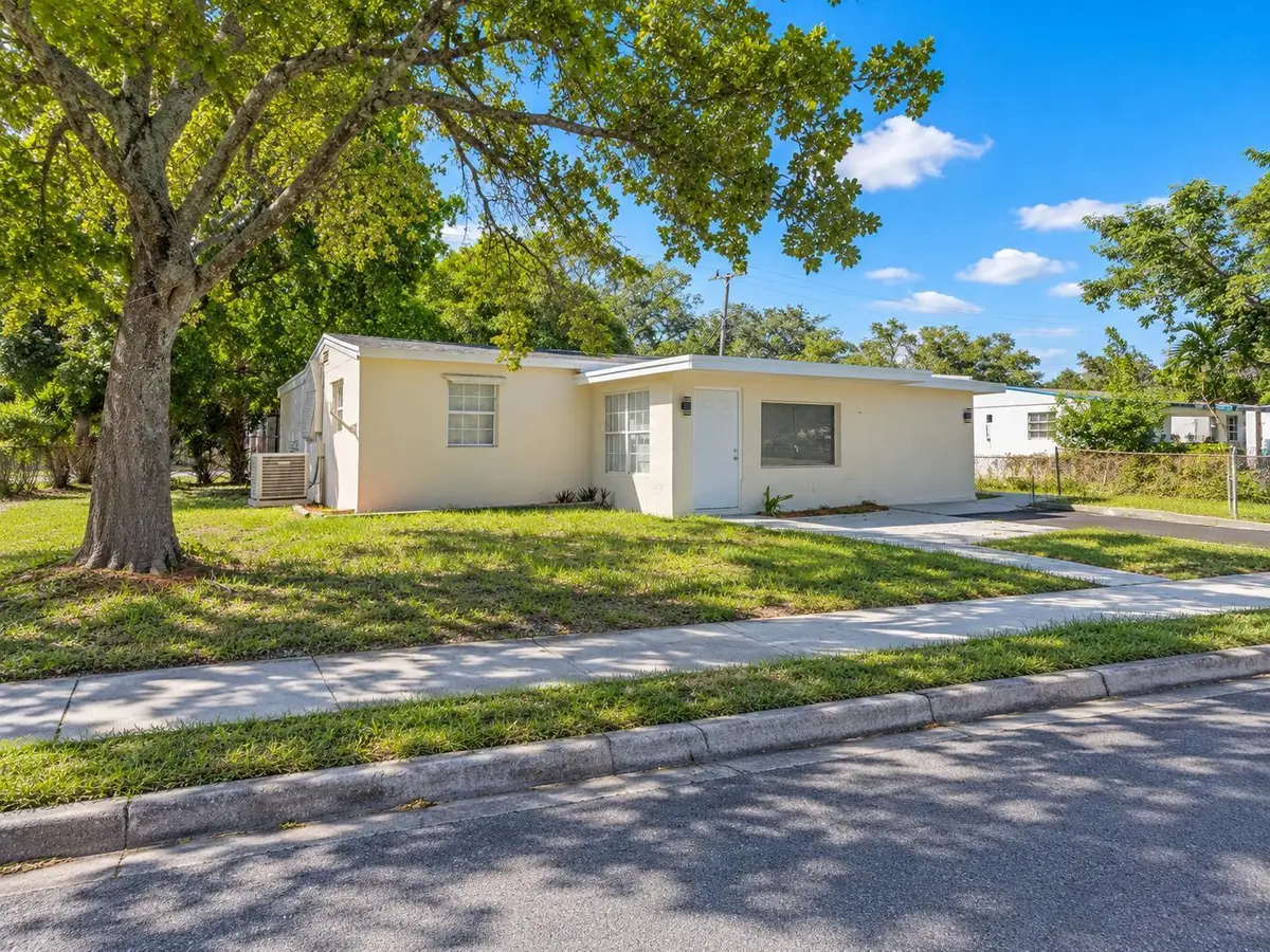 1101 NW 23rd Terrace Nw, Fort Lauderdale, FL 33311 - #1