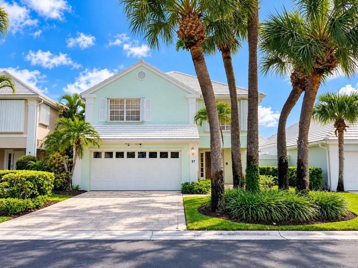 37 Dorchester Circle, Palm Beach Gardens, FL 33418 - #1