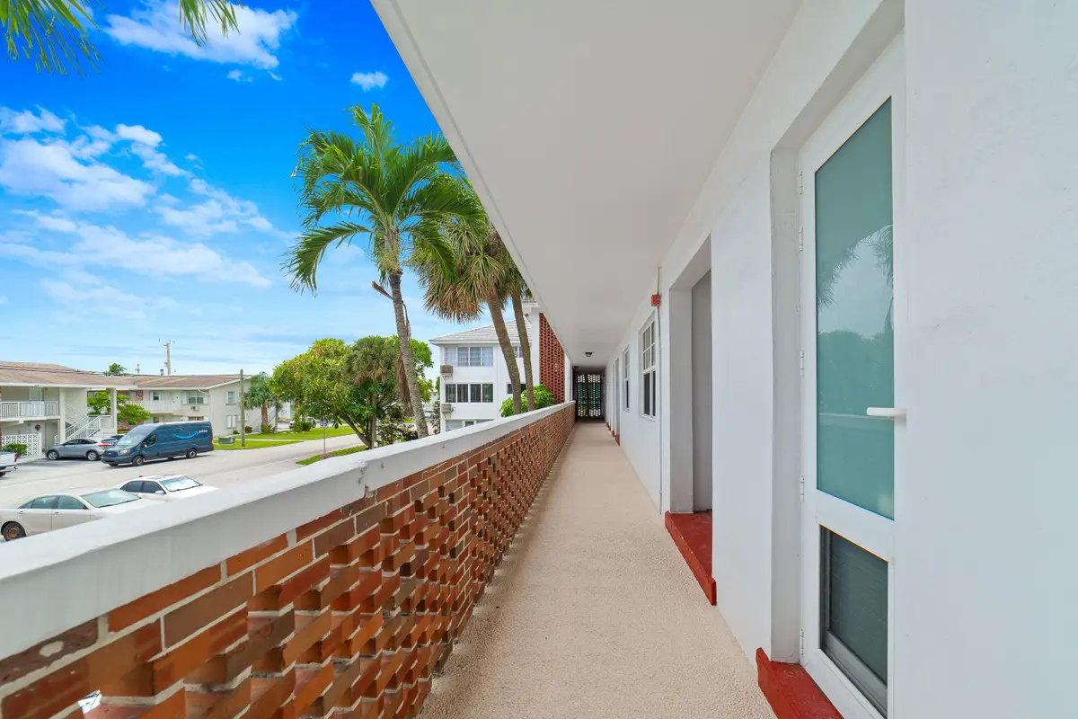 2050 NE 39th Street #Unit 209e, Lighthouse Point, FL 33064 - #1