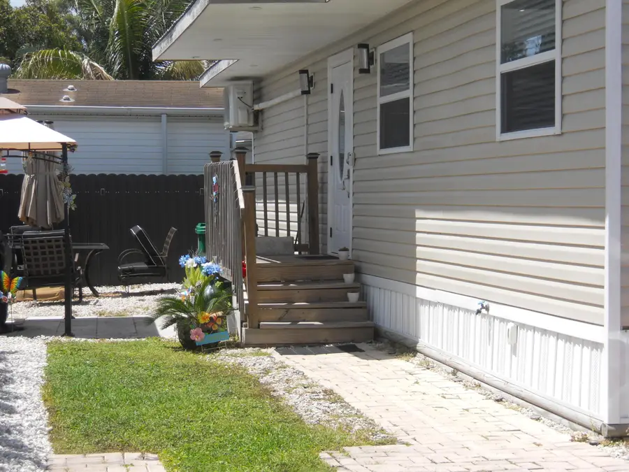 4633 SW 73rd Avenue #17, Davie, FL 33314 - #2
