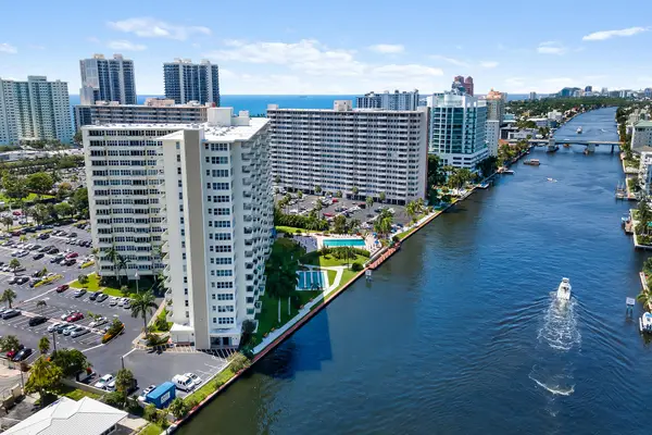 3233 NE 34th Street #217, Fort Lauderdale, FL 33308