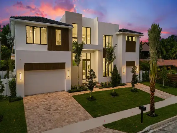 2737 NE 18th Street, Fort Lauderdale, FL 33305