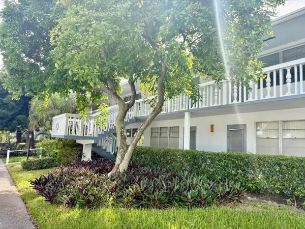 323 Tilford O #323, Deerfield Beach, FL 33442