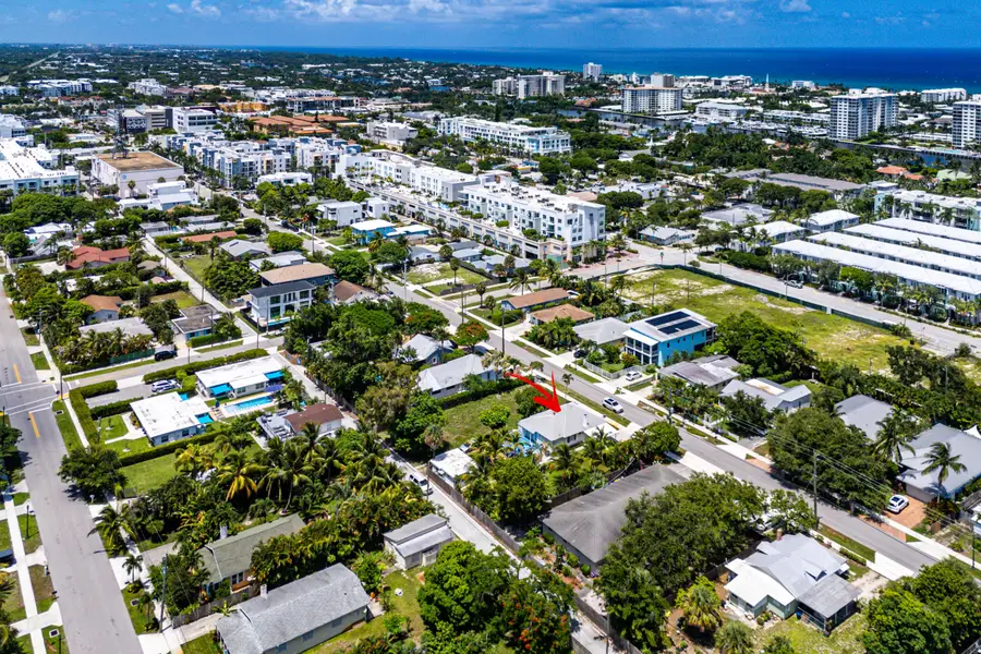 320 SE 4th Avenue, Delray Beach, FL 33483 - #2