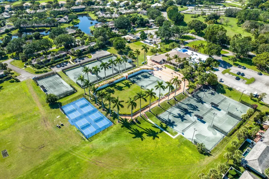 11863 Wimbledon Circle #416, Wellington, FL 33414 - #2