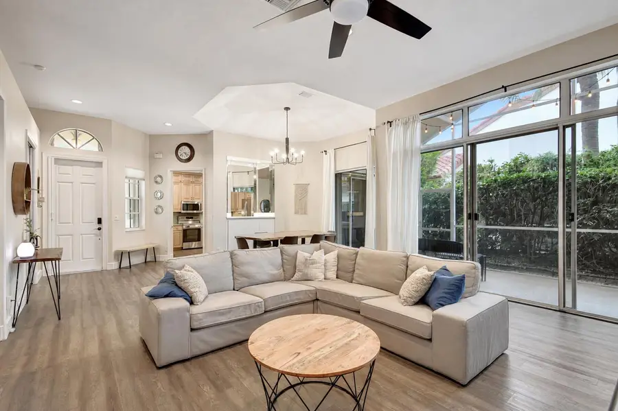 23437 Water Circle, Boca Raton, FL 33486 - #2
