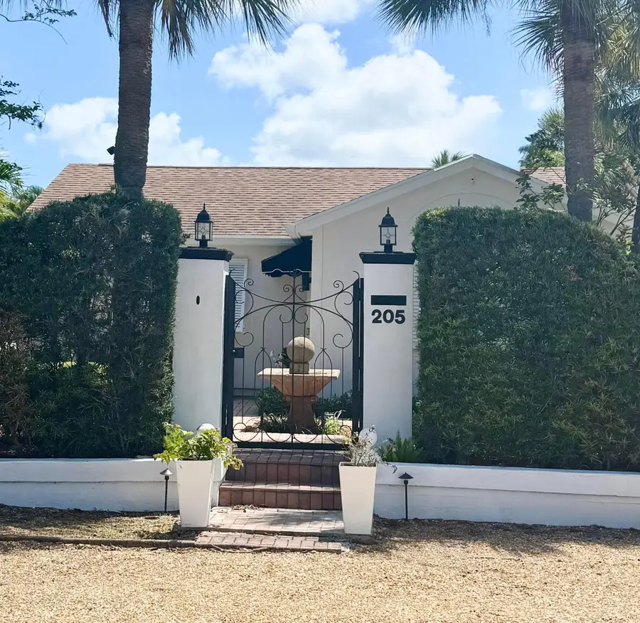 205 18th Avenue N, Lake Worth Beach, FL 33460 - #3