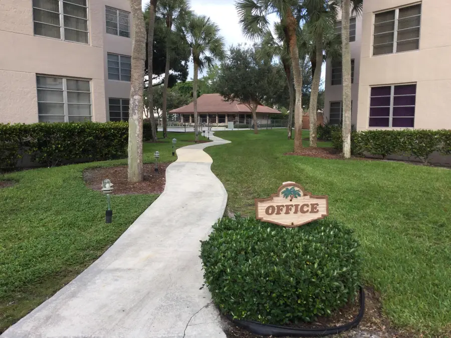 1920 Sabal Palm Drive #Apt 105, Davie, FL 33324 - #3