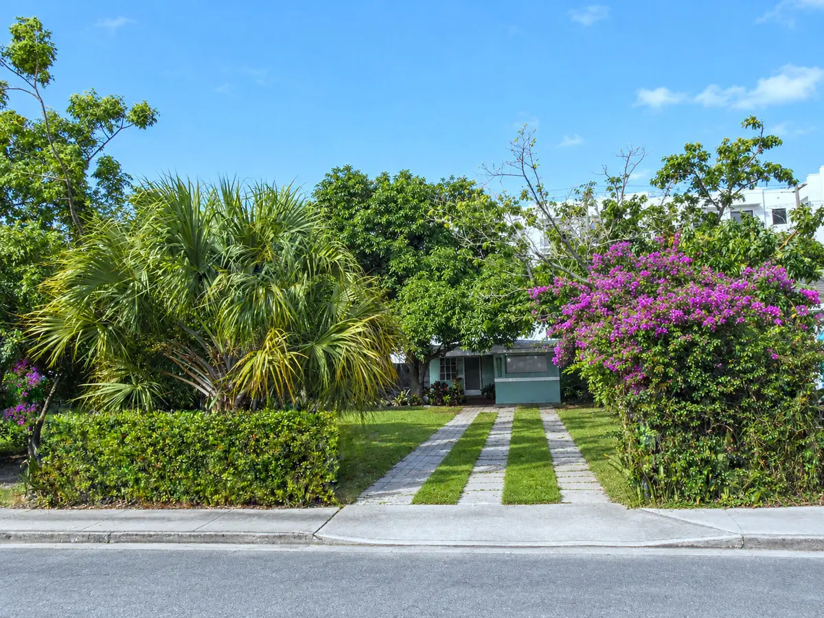 919 N H Street, Lake Worth Beach, FL 33460 - #1