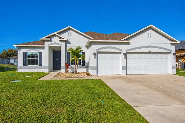 8055 102nd Avenue, Vero Beach, FL 32967