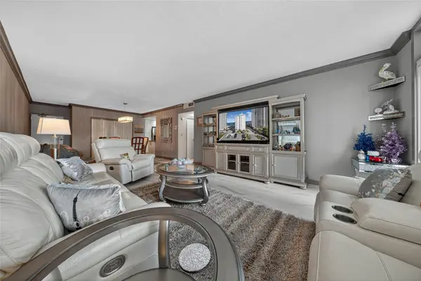 4250 Galt Ocean Drive #15M, Fort Lauderdale, FL 33308