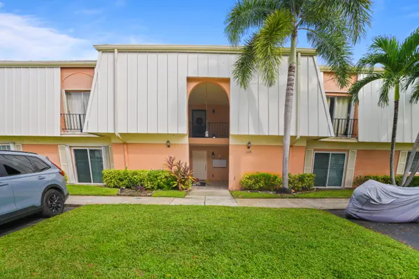 3600 Citrus Trace #1, Davie, FL 33328