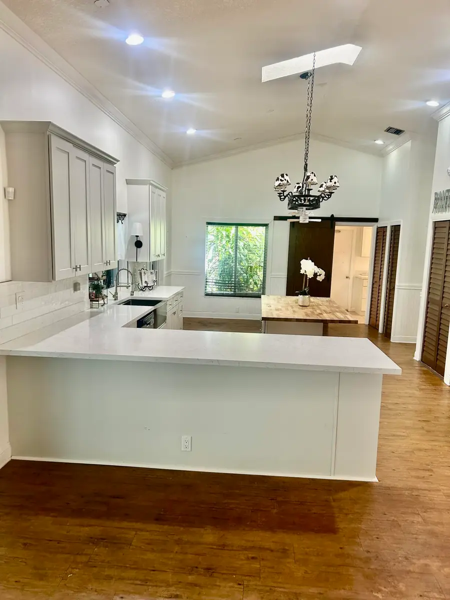 5500 SW 67th Terrace, Davie, FL 33314 - #2