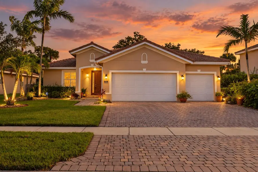 9340 Silent Oak Circle, West Palm Beach, FL 33411 - #2